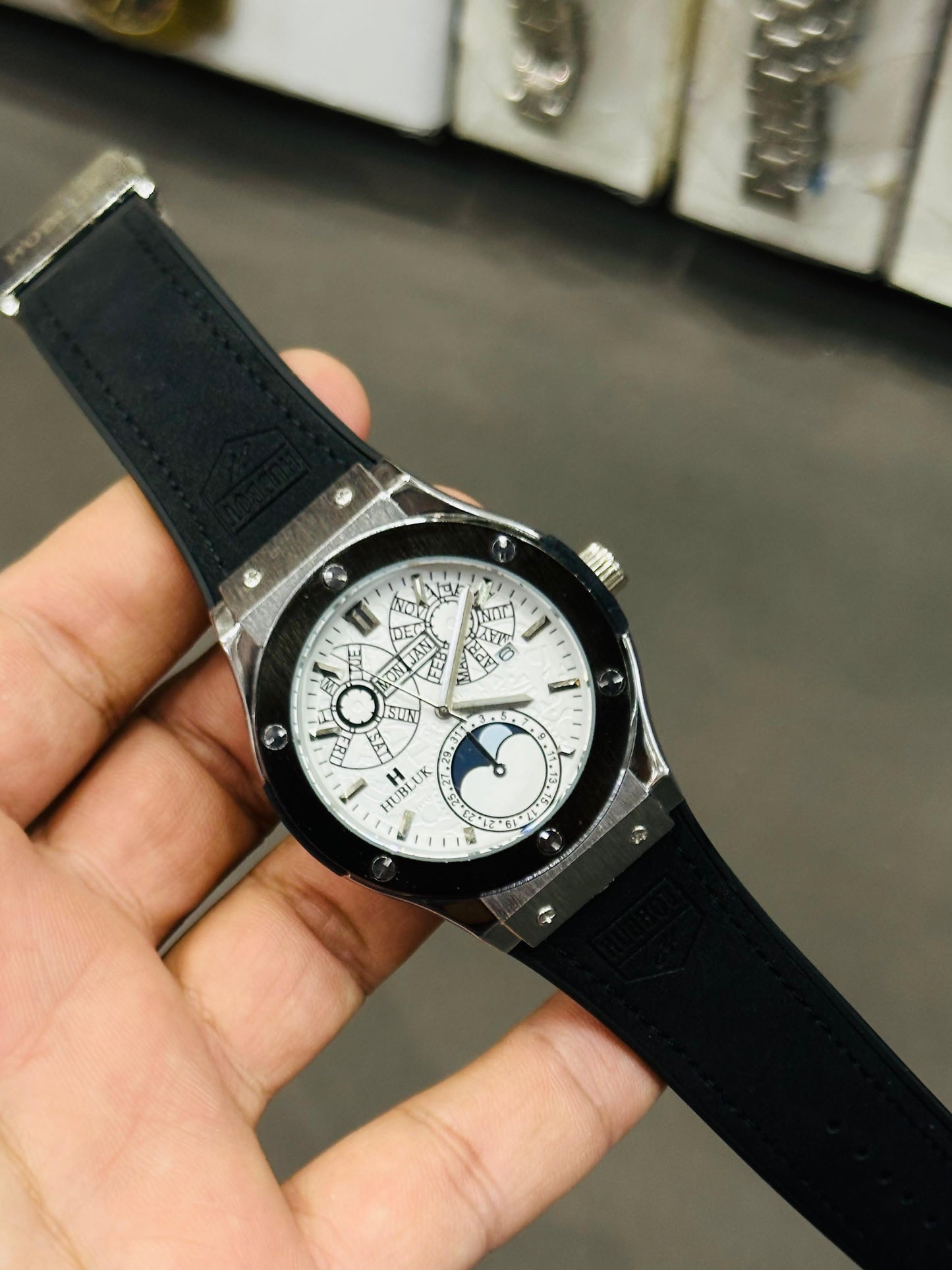Hublot Classic Fusion Aerofusion MoonPhase Black Strap Silver Bezel Black Dial