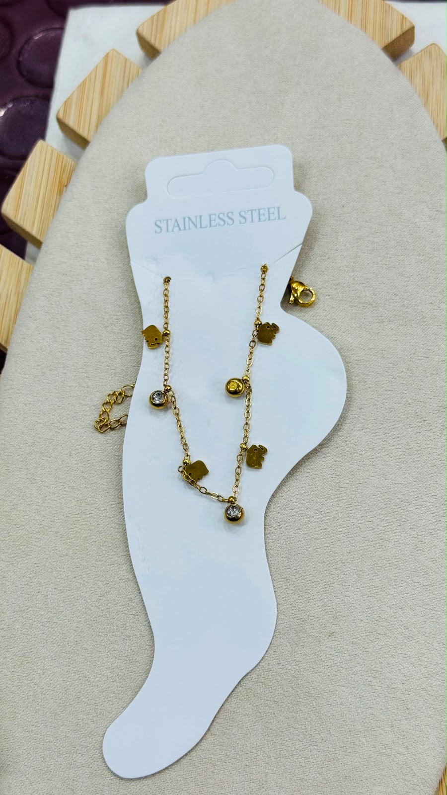 Anklet
